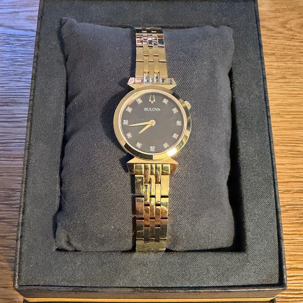 NWT Bulova Gold-Tone Bracelet Watch with Black Mother-of-Pearl Dial - Picture 2 of 4